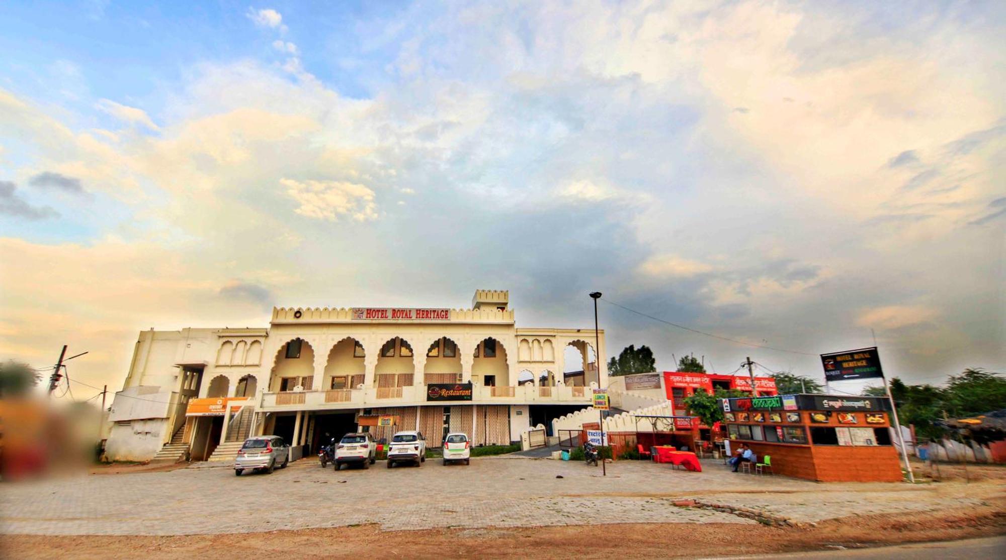 Hotel Royal Heritage Bharatpur Exterior foto